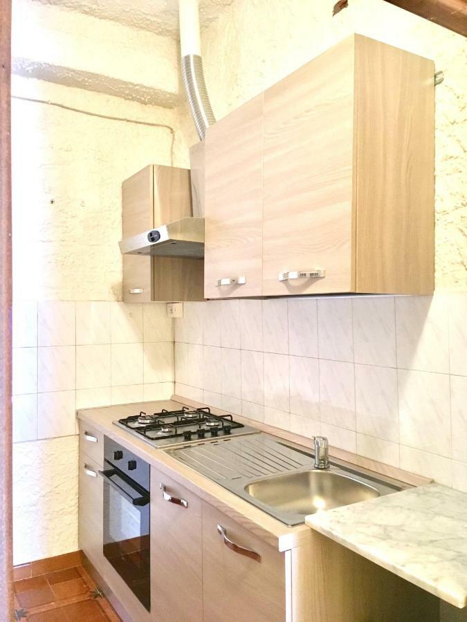 Apartment Romina Tergu ภายนอก รูปภาพ